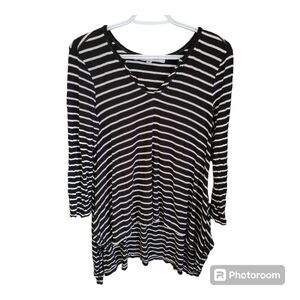 MAX STUDIO Striped Shark Bite Hem Tunic Top Size Medium
